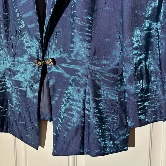 Alex Evenings Satin Jacket, Size 8 - Picture 2 of 10